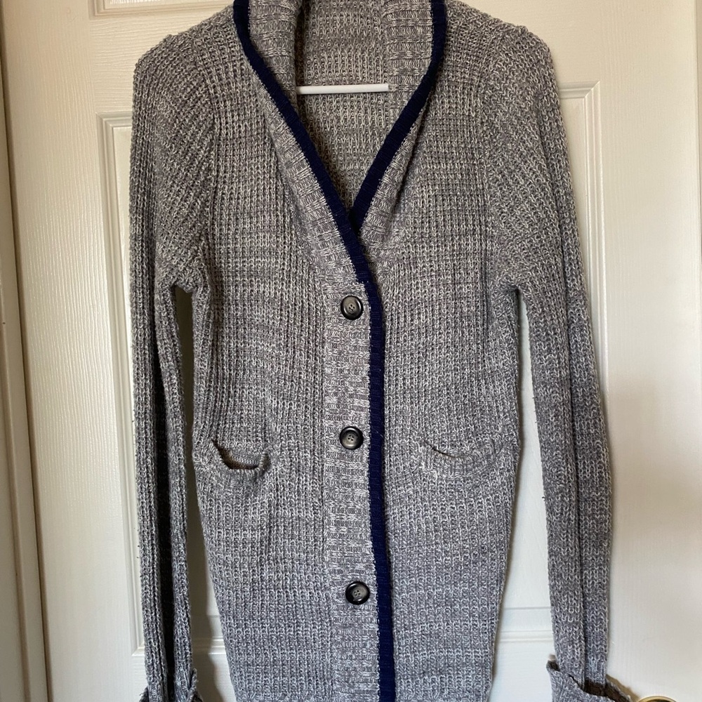 Poof Excellence Gray Cardigan Sweater V-Neck